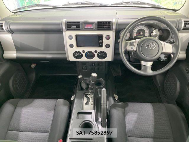 Toyota FJ CRUISER 2017-10 6264085-1