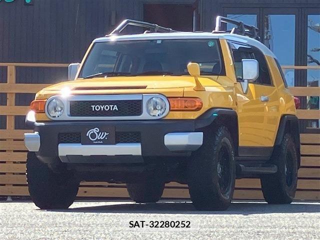 Toyota FJ CRUISER 2011-02 6276355-11