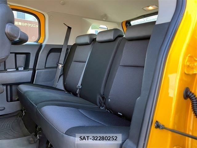 Toyota FJ CRUISER 2011-02 6276355-15