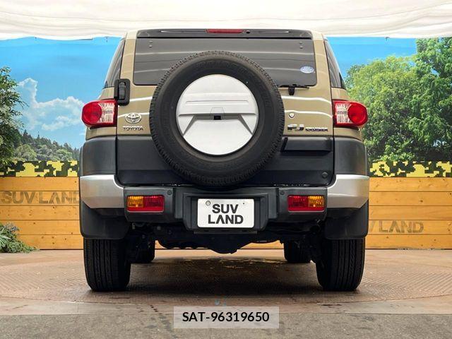 Toyota FJ CRUISER 2017-06 6641581-13