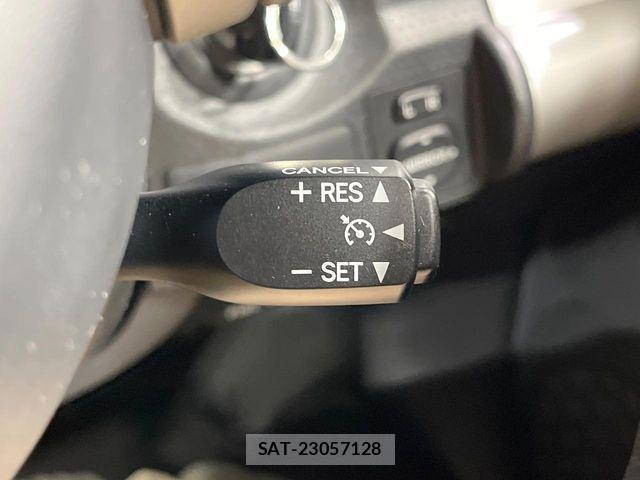 Toyota FJ CRUISER 2011-06 6671305-5