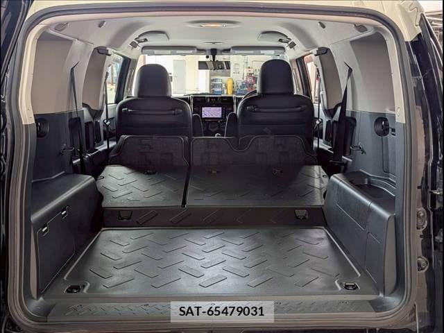 Toyota FJ CRUISER 2013-03 6671304-12