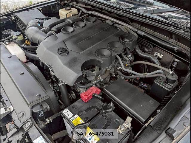 Toyota FJ CRUISER 2013-03 6671304-17