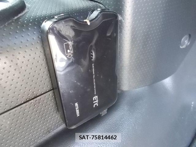 Toyota FJ CRUISER 2013-04 6671312-13