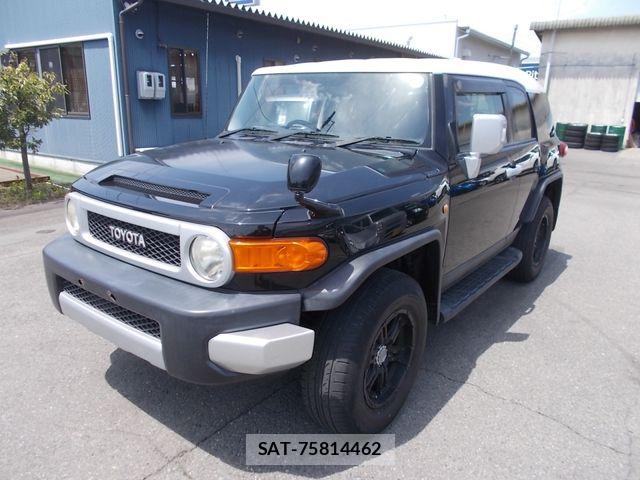 Toyota FJ CRUISER 2013-04 6671312-1