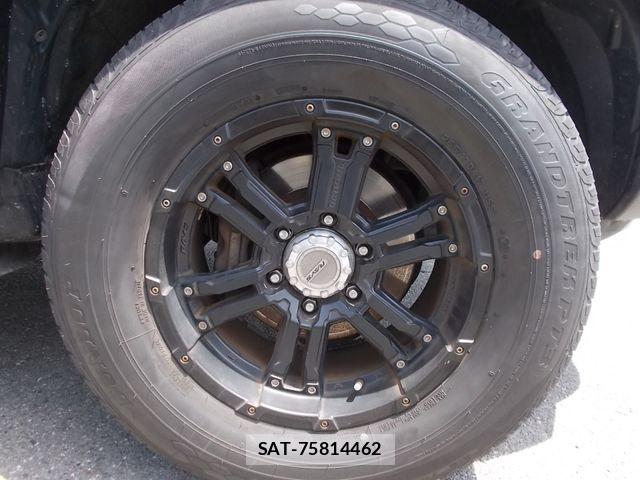 Toyota FJ CRUISER 2013-04 6671312-6