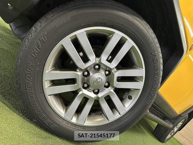 Toyota FJ CRUISER 2011-11 6671302-11