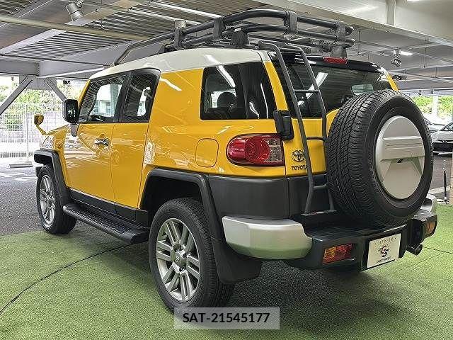 Toyota FJ CRUISER 2011-11 6671302-16