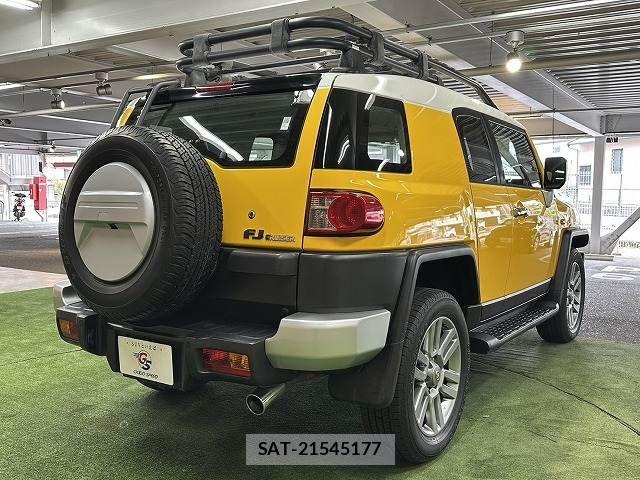 Toyota FJ CRUISER 2011-11 6671302-17