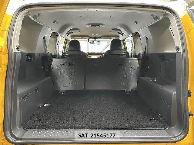 Toyota FJ CRUISER 2011-11 6671302-19