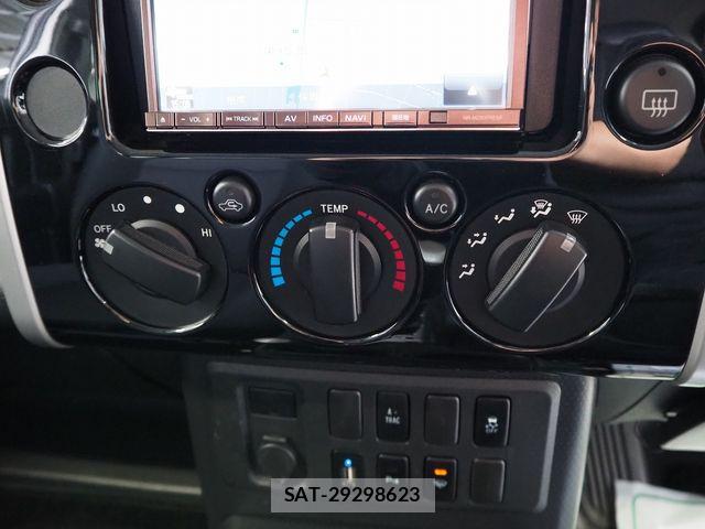 Toyota FJ CRUISER 2014-03 6675956-13