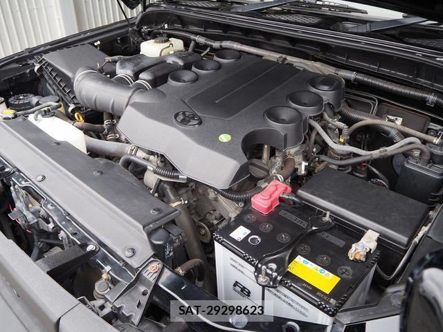 Toyota FJ CRUISER 2014-03 6675956-19