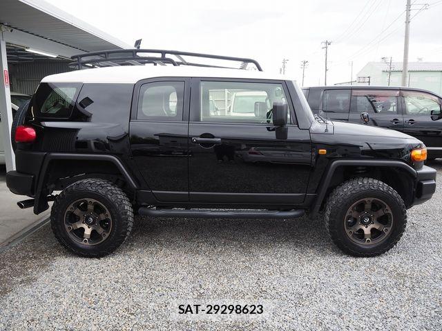 Toyota FJ CRUISER 2014-03 6675956-20