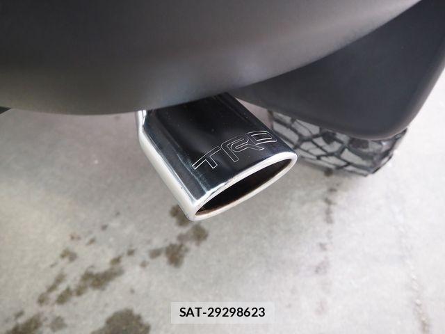 Toyota FJ CRUISER 2014-03 6675956-6