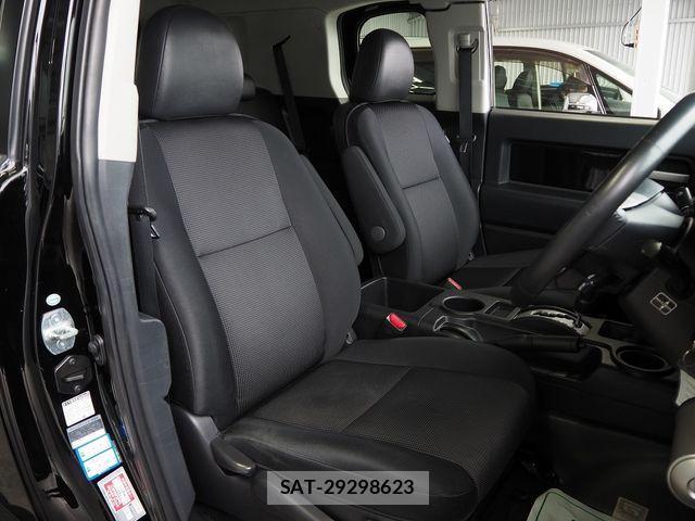 Toyota FJ CRUISER 2014-03 6675956-8