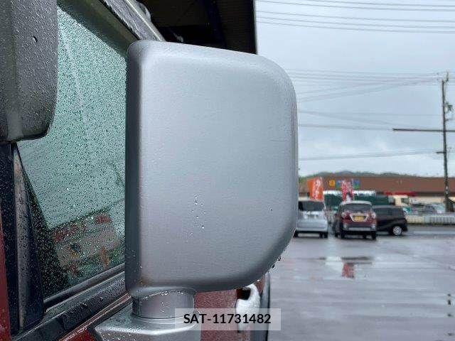 Toyota FJ CRUISER 2010-11 6675957-29