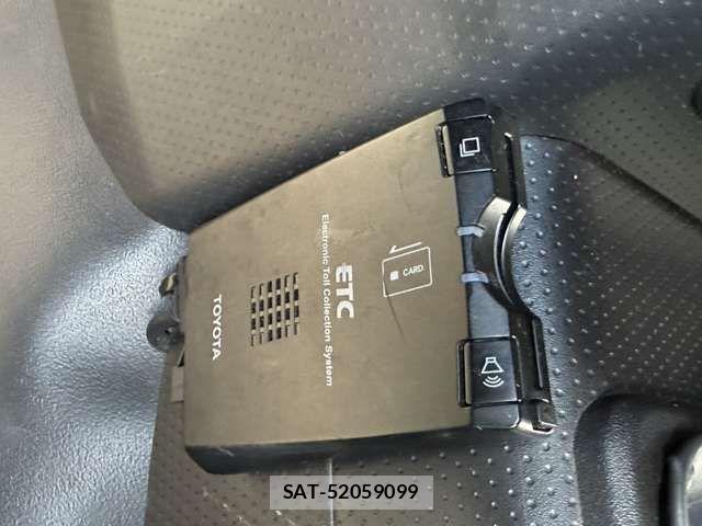 Toyota FJ CRUISER 2011-08 6683775-3