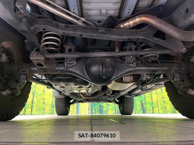Toyota FJ CRUISER 2012-08 6683771-18