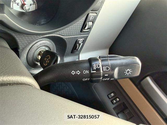 Toyota FJ CRUISER 2016-03 6691023-25