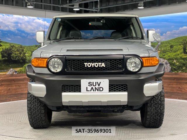 Toyota FJ CRUISER 2013-09 6716138-14