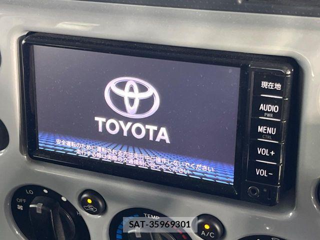 Toyota FJ CRUISER 2013-09 6716138-2