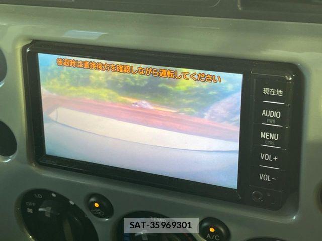 Toyota FJ CRUISER 2013-09 6716138-3