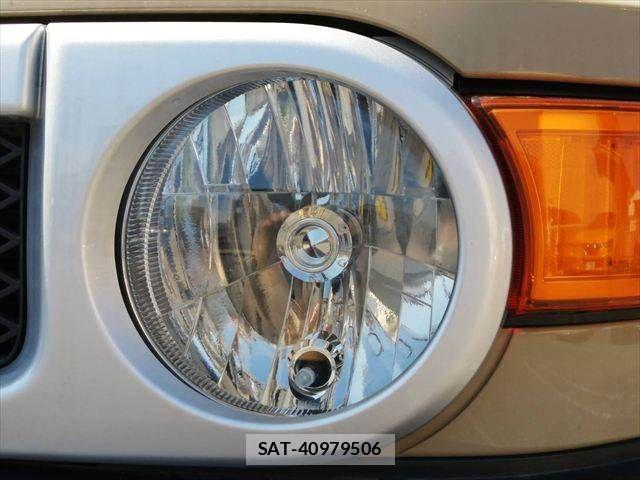 Toyota FJ CRUISER 2017-07 6751601-22