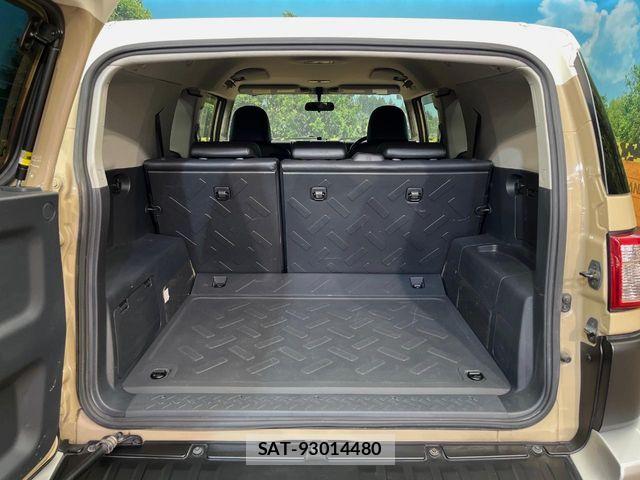 Toyota FJ CRUISER 2013-10 6751602-9