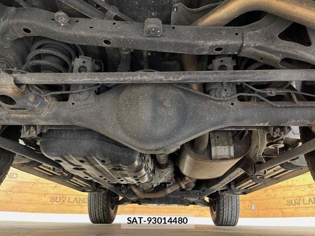 Toyota FJ CRUISER 2013-10 6751602-19