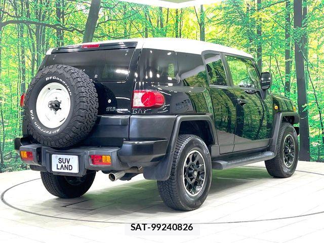 Toyota FJ CRUISER 2016-07 6814928-16