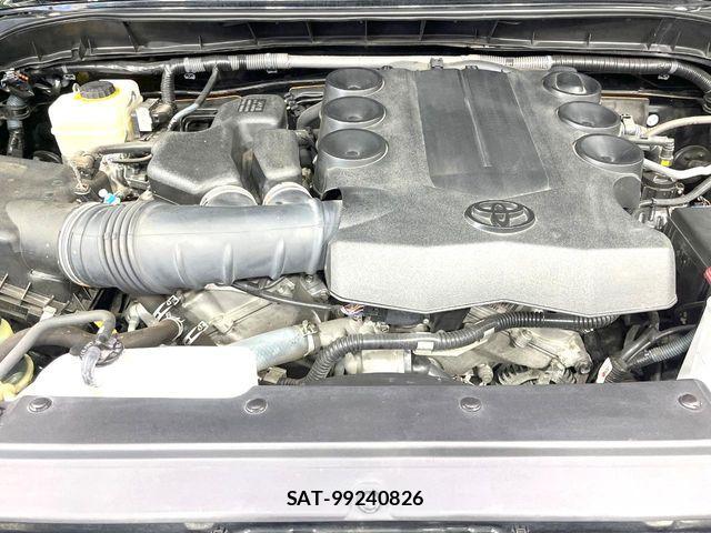 Toyota FJ CRUISER 2016-07 6814928-17