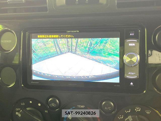 Toyota FJ CRUISER 2016-07 6814928-3