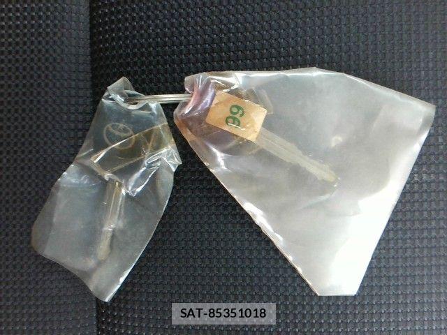 Toyota FJ CRUISER 2011-05 6814926-4