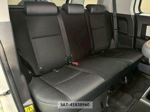 Toyota FJ CRUISER 2014-03 6814929-9