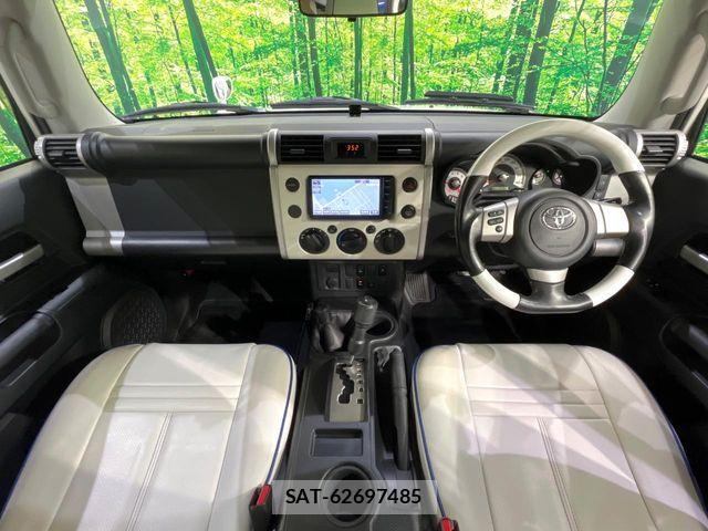 Toyota FJ CRUISER 2016-06 6814931-1