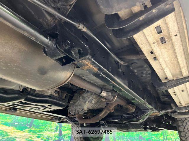 Toyota FJ CRUISER 2016-06 6814931-19