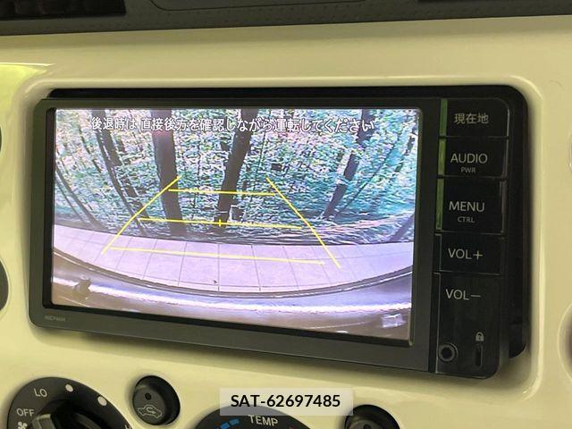 Toyota FJ CRUISER 2016-06 6814931-3