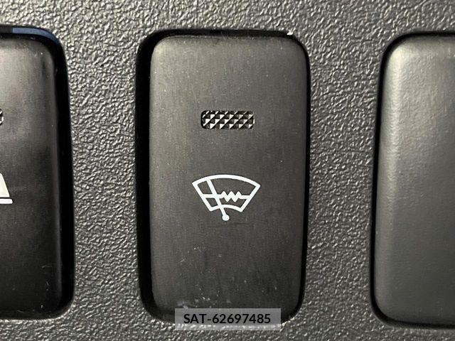 Toyota FJ CRUISER 2016-06 6814931-4
