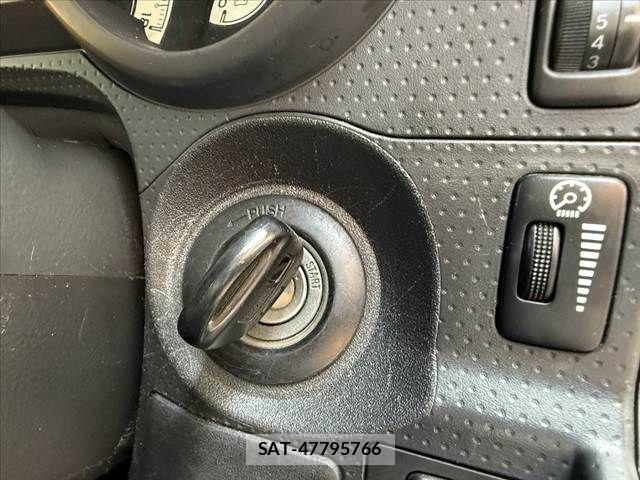 Toyota FJ CRUISER 2011-07 6814938-23