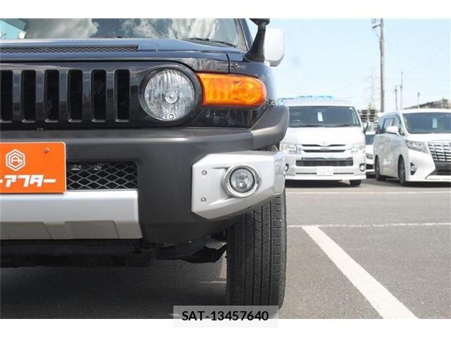 Toyota FJ CRUISER 2011-12 6814940-9