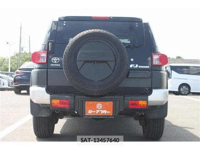 Toyota FJ CRUISER 2011-12 6814940-14