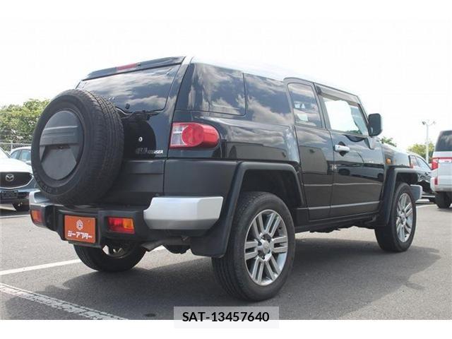 Toyota FJ CRUISER 2011-12 6814940-17