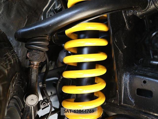 Toyota FJ CRUISER 2015-01 6905218-12