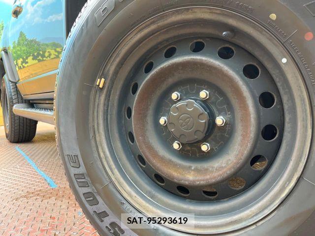 Toyota FJ CRUISER 2014-01 6905213-11