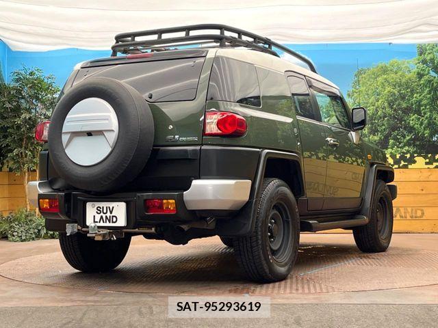 Toyota FJ CRUISER 2014-01 6905213-15