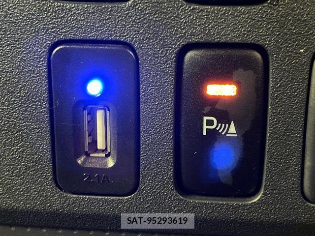 Toyota FJ CRUISER 2014-01 6905213-6
