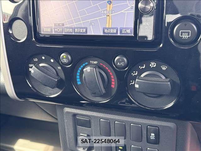 Toyota FJ CRUISER 2017-03 6905221-16
