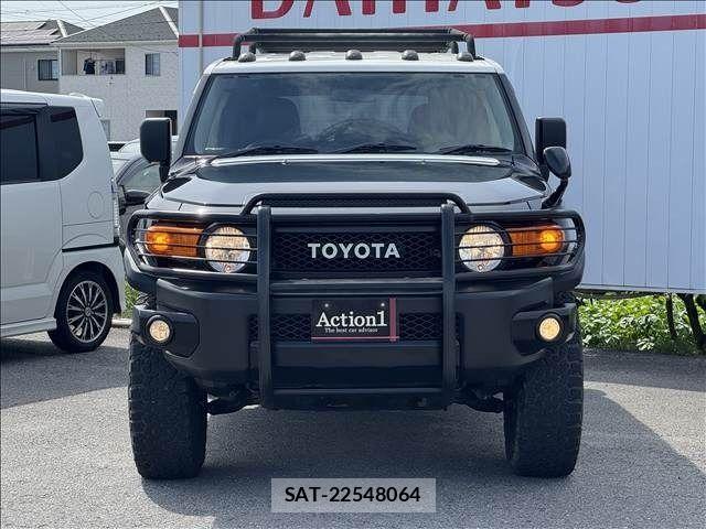 Toyota FJ CRUISER 2017-03 6905221-2