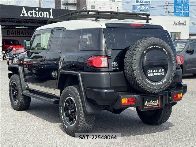 Toyota FJ CRUISER 2017-03 6905221-3