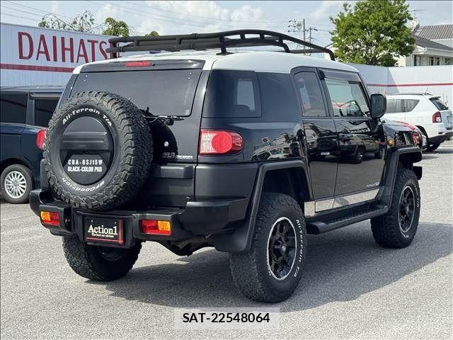 Toyota FJ CRUISER 2017-03 6905221-5